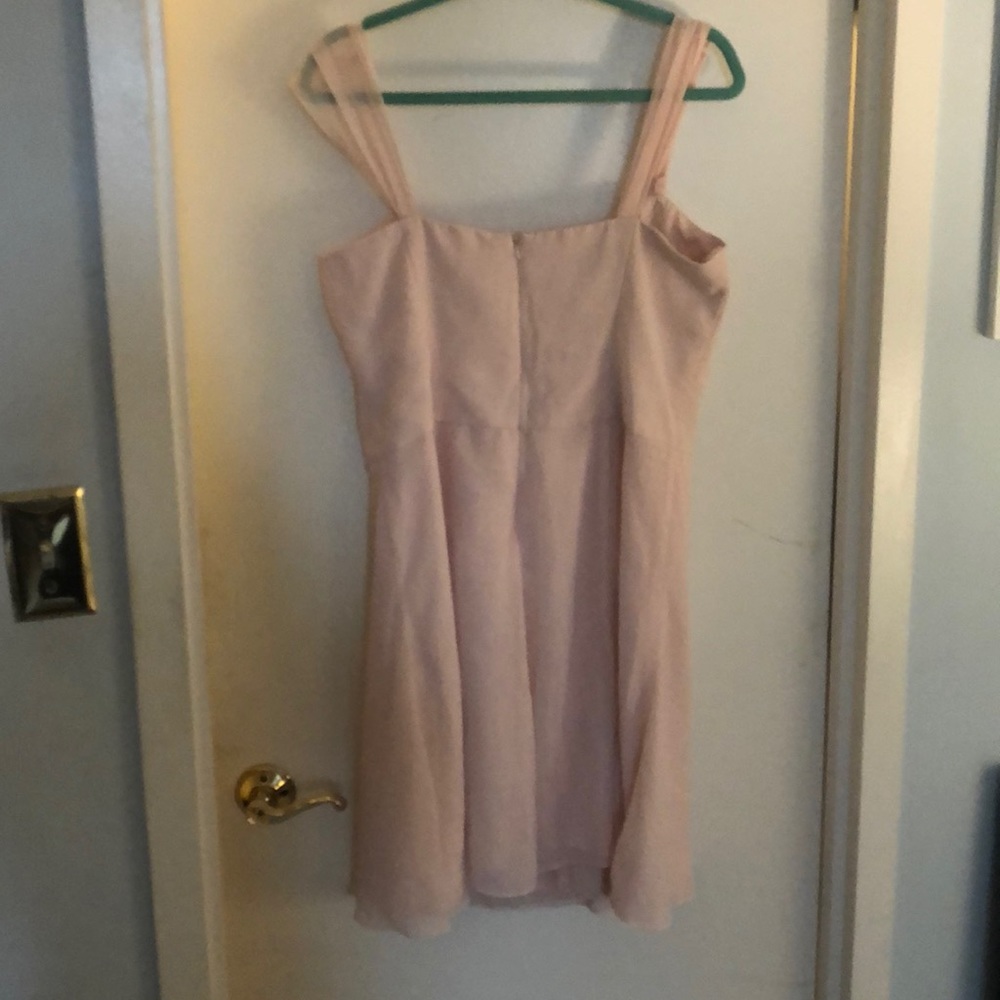 David’s Bridal Chiffon Sweetheart Dress - Picture 5 of 8